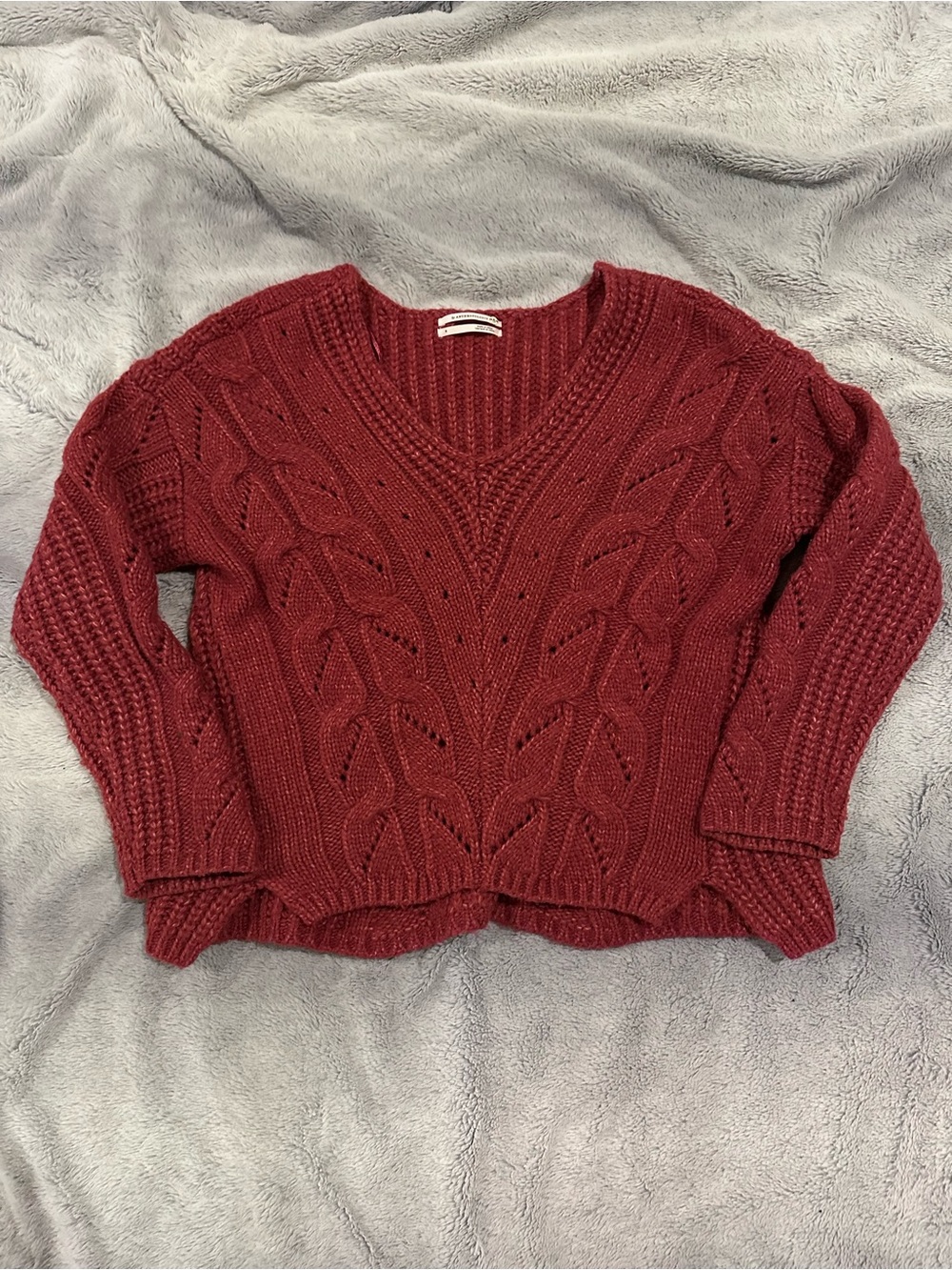 Anthropologie Ramona Alpaca Cable-Knit Slouchy V-Neck Sweater - Wine Red Size S